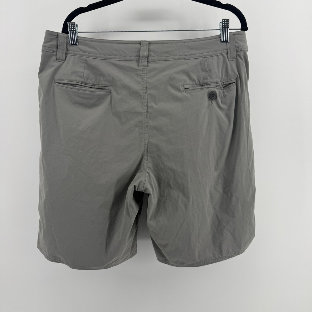Patagonia Worn Wear Mens Gray Nylon Stretch Hiking Outdoor Shorts Size 34 - Picture 2 of 8